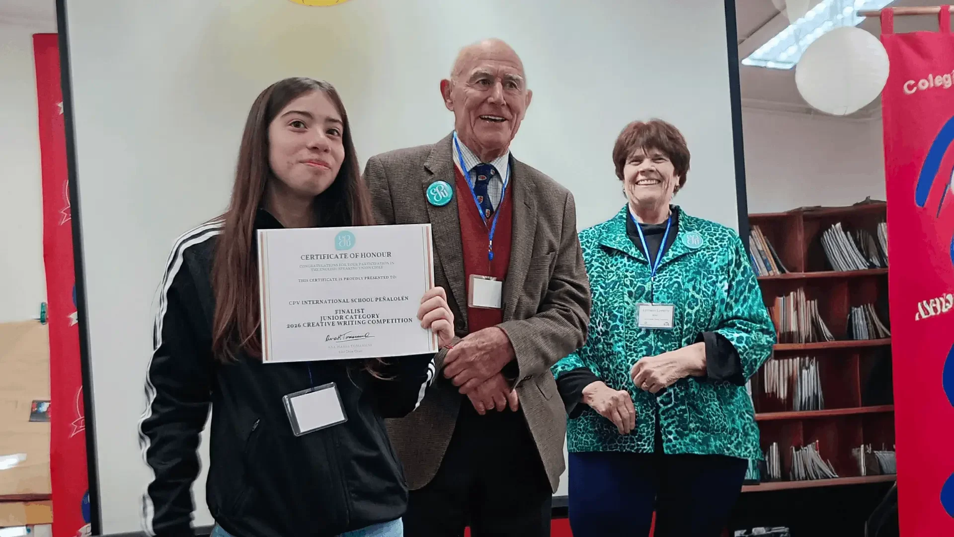 Estudiante CPDV destacó en la final nacional del concurso de Creative Writing de la ESU